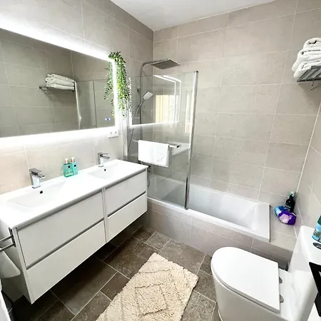 Villa Maravilla Solar Beautiful With Sea View Near To Moraira