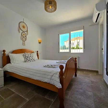 Villa Maravilla Solar Beautiful With Sea View Near To Moraira