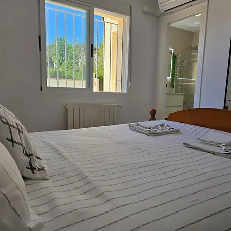 Villa Maravilla Solar Beautiful With Sea View Near To Moraira *